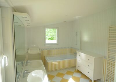 salle de bain gite à Sallertaine